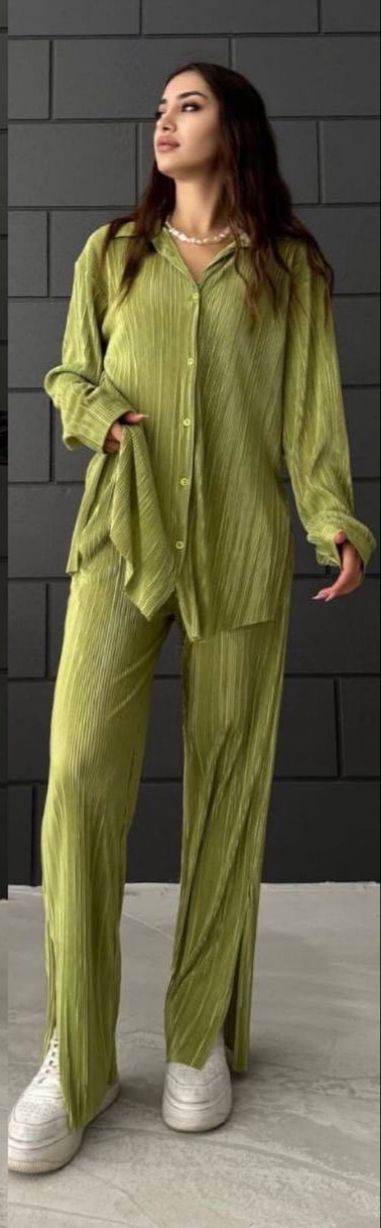 Grape Pleated Coord Set - oneinmelon