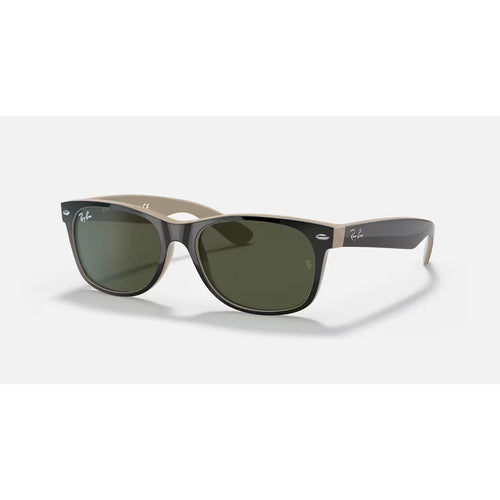 RAYBAN - NEW WAYFARER | Black on Beige w/ Green