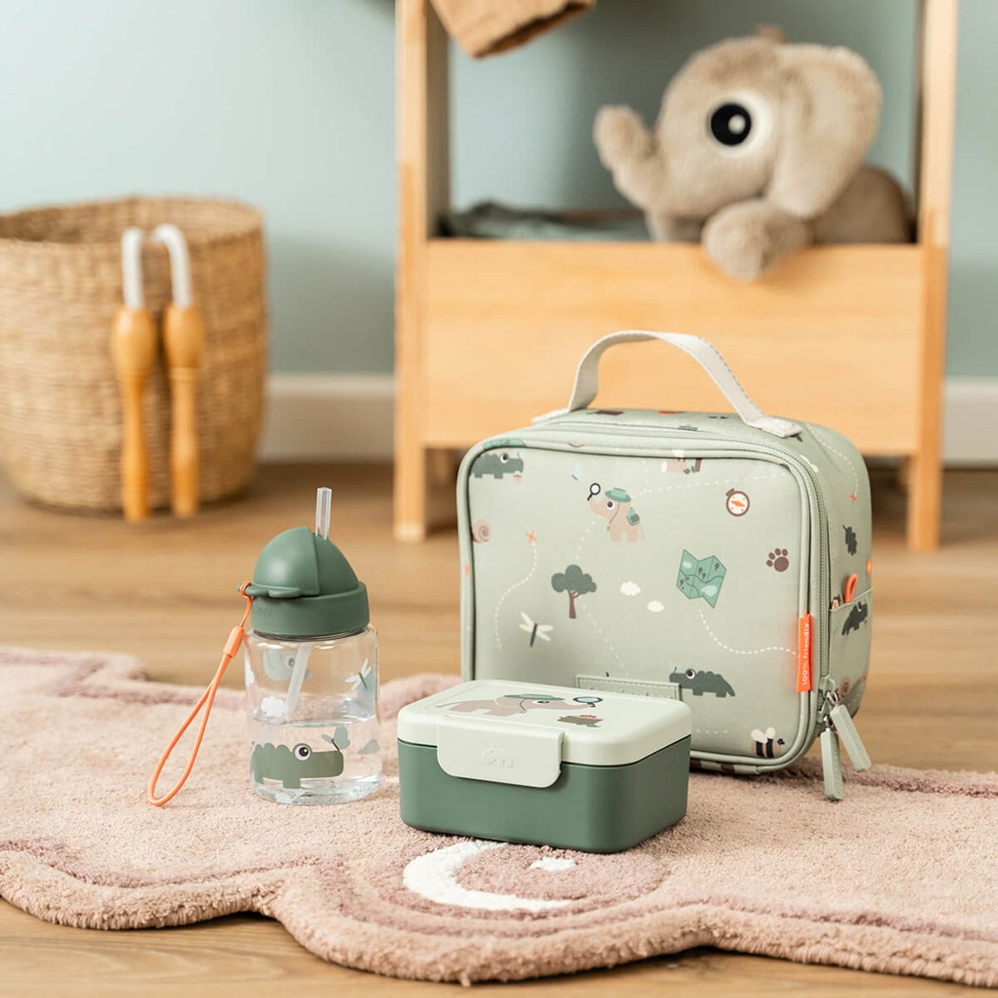 Done by Deer Tiny Insulated Lunch Bag 2.8l - Tiny Trails Green