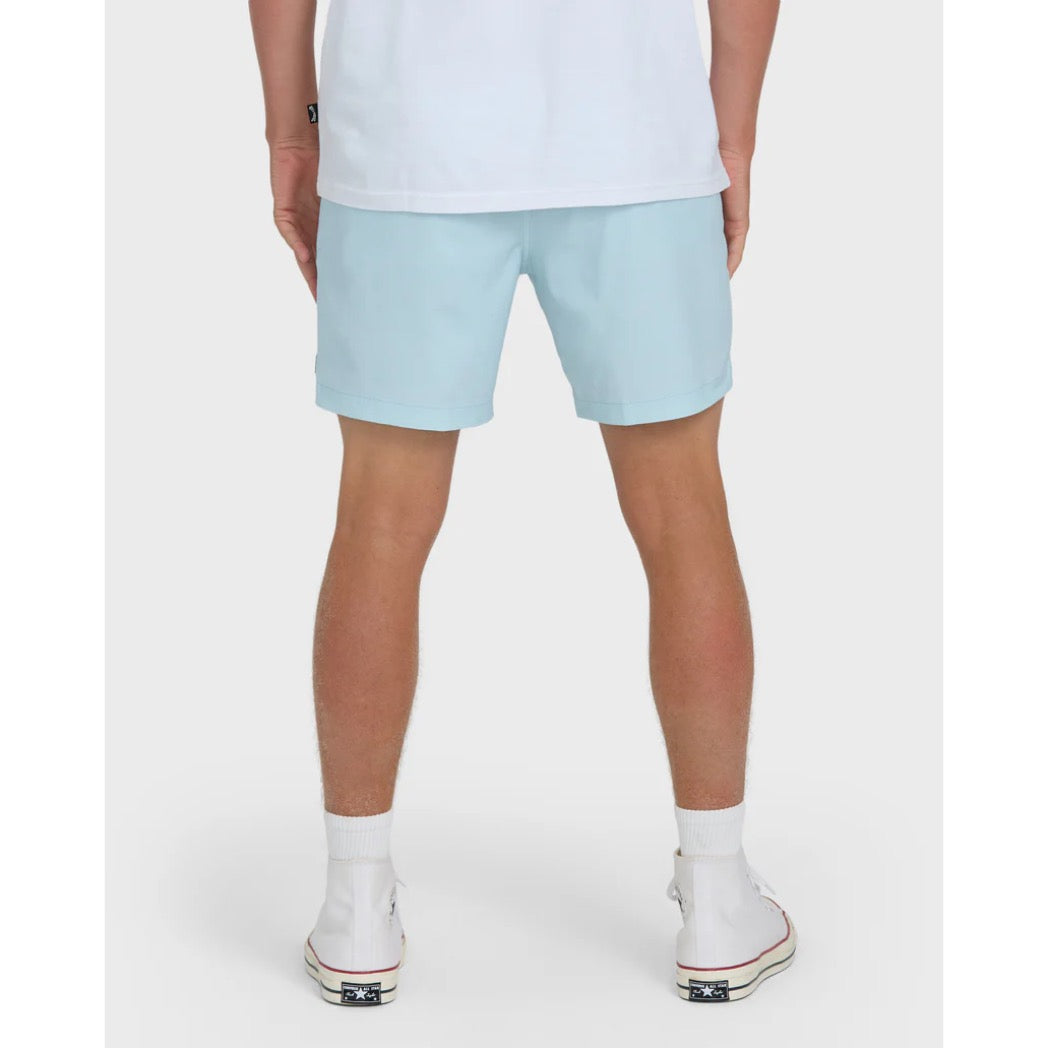 BILLABONG - CROSSFIRE SUBMERSIBLE 17" SHORTS | Corydalis Blue