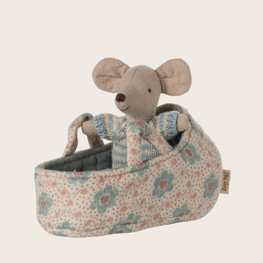 Baby mouse in carry cot - Blue