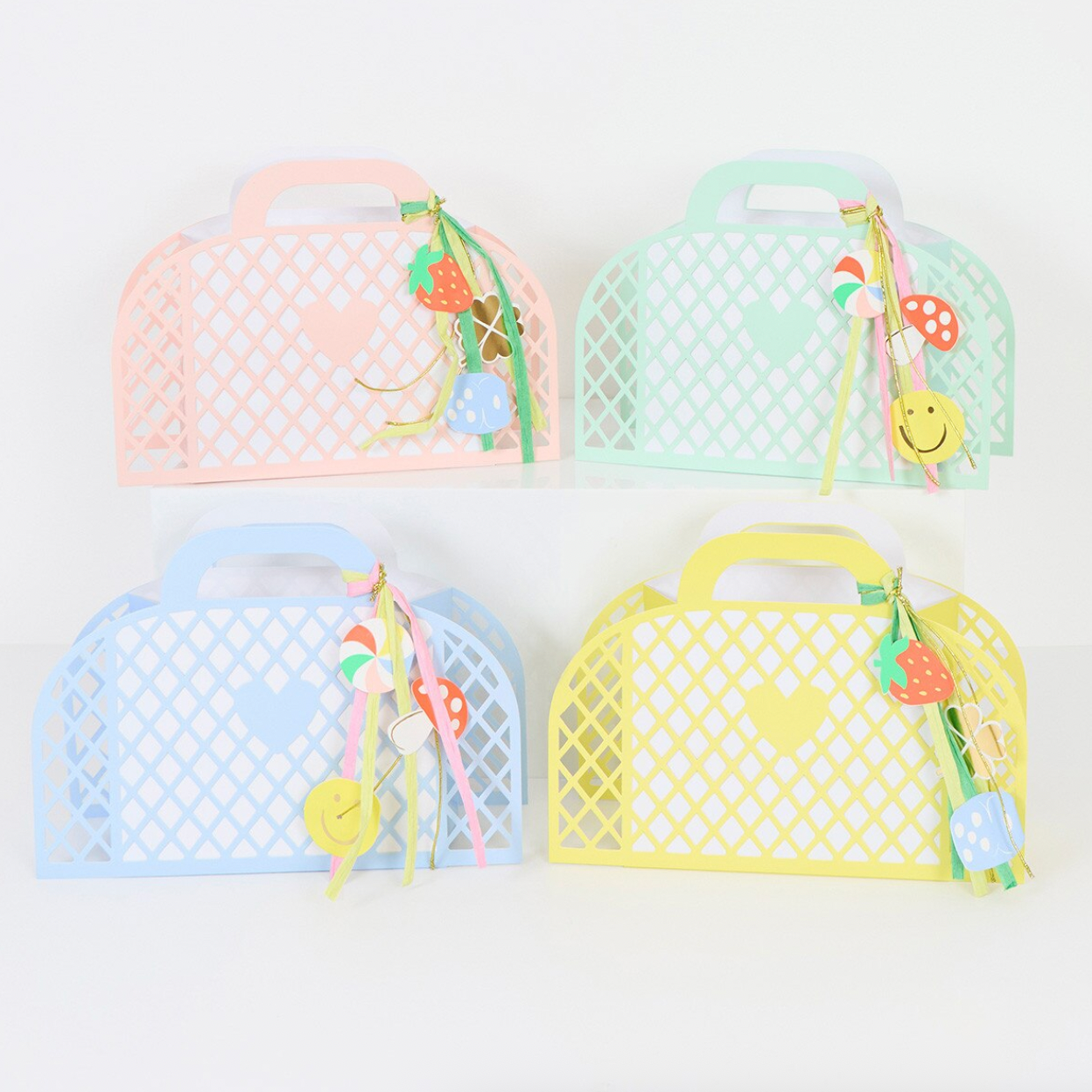 Charm Party Bags (x8)