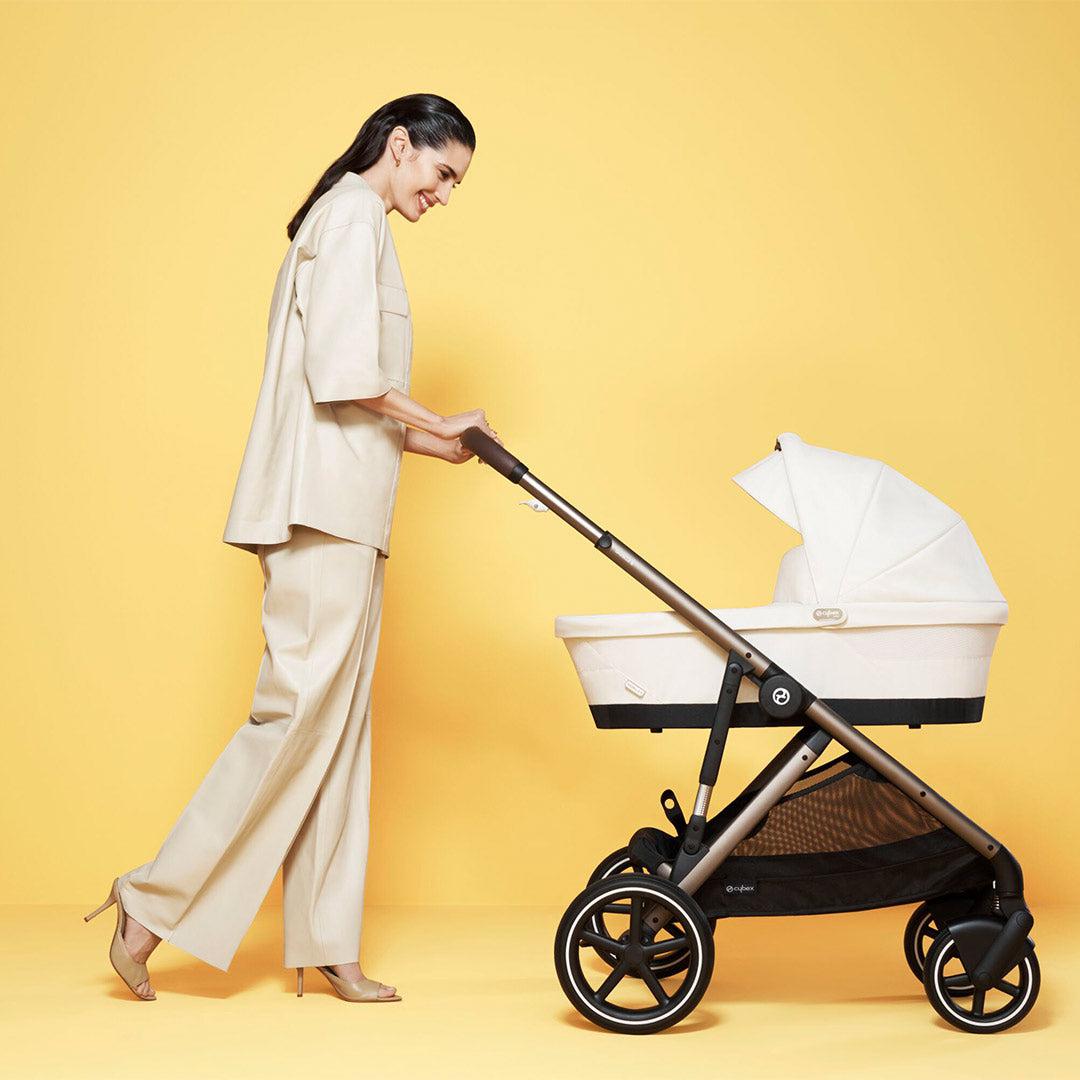 CYBEX Gazelle S Cot (2023) - Moon Black