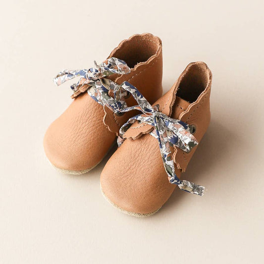 Baby Girl Scalloped  Leather boots in Caramel